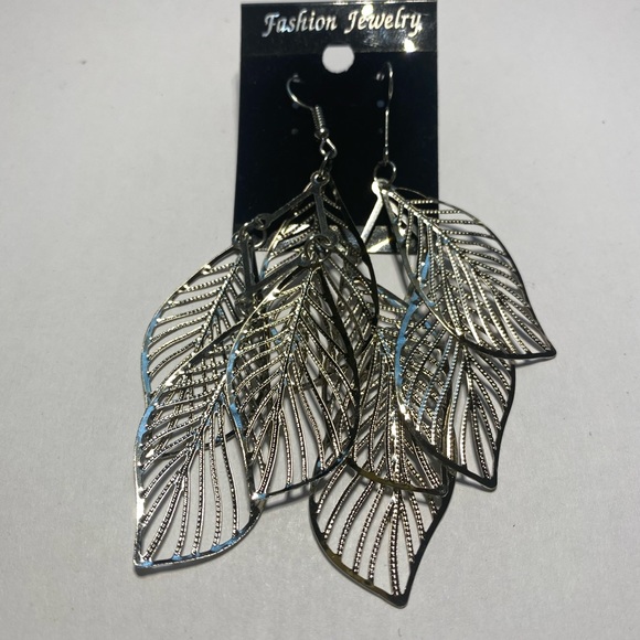 Jewelry 35 Inch Silver Dangling Leaf Earrings Poshmark